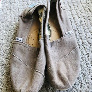 Toms Canvas Flats W9